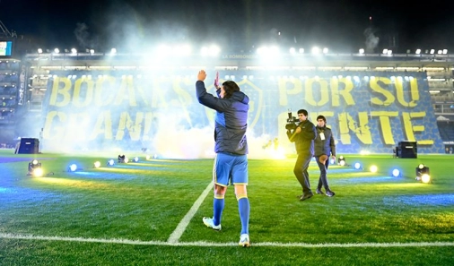 Edi Cavani NOTICIAS |  - Comienza una historia de amor