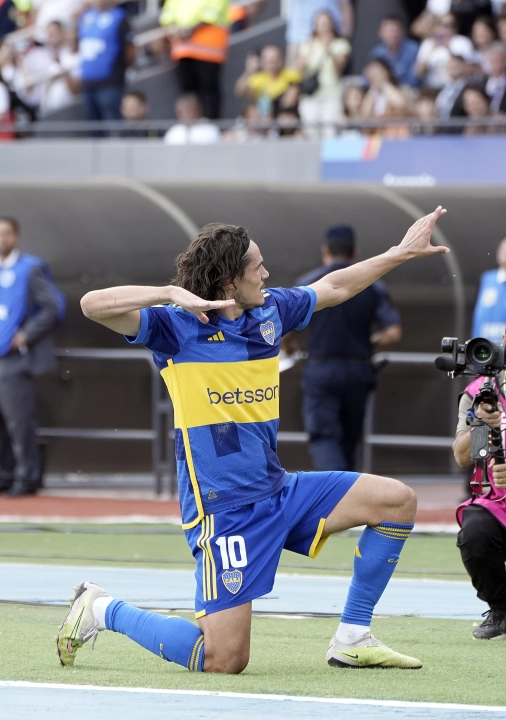 Edi Cavani NOTICIAS |  - Para la historia